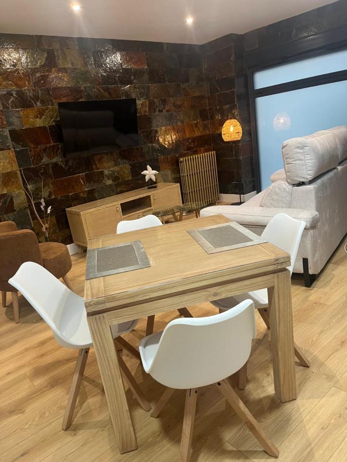סלאמנקה M & A Apartamentos Turisticos מראה חיצוני תמונה